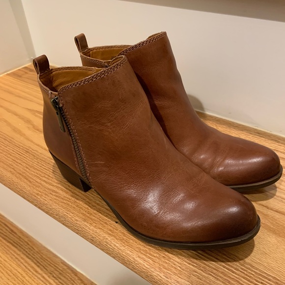 Lucky Brand boots - Picture 1 of 5